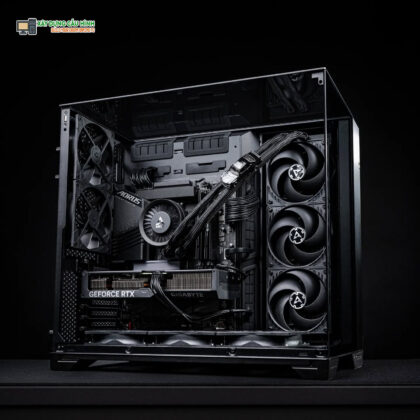 BLACKOUT PC BUILD | No RGB