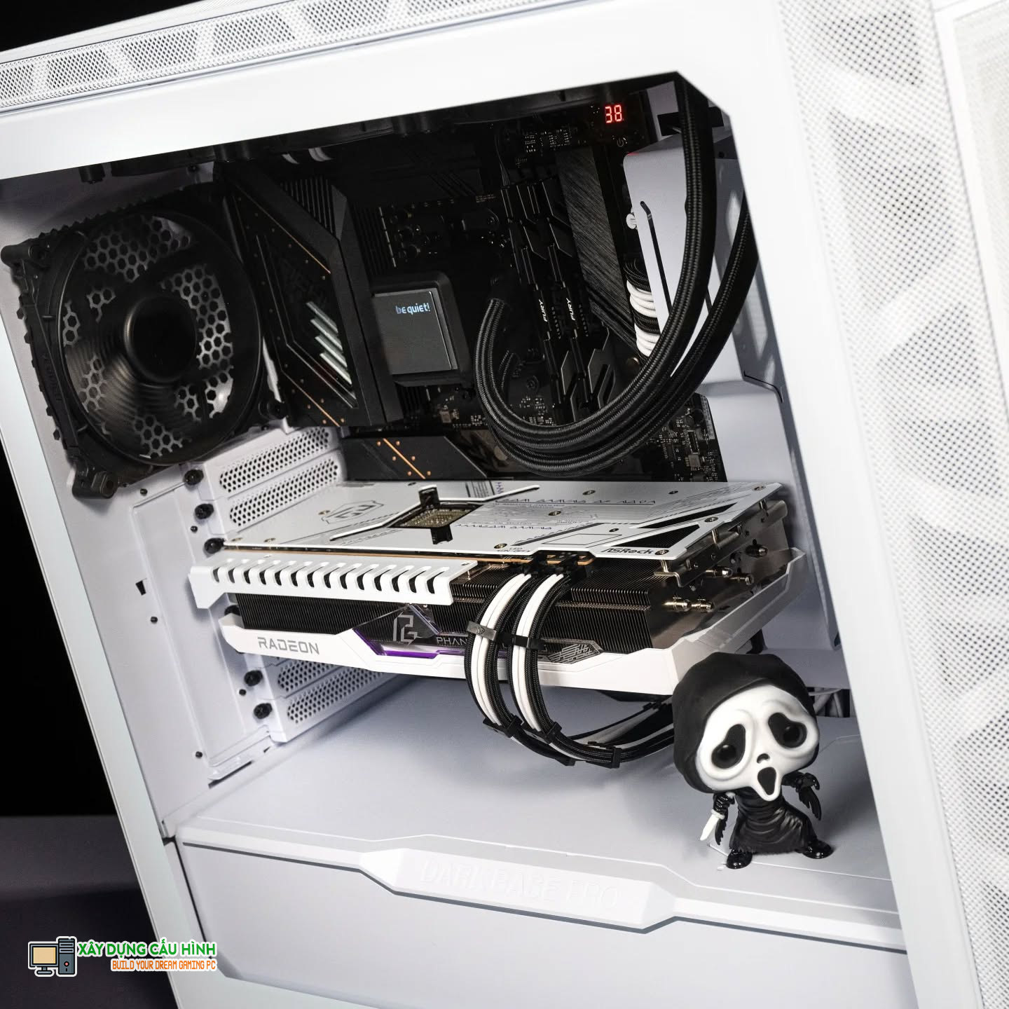 pc showcase - black & white pc build 4